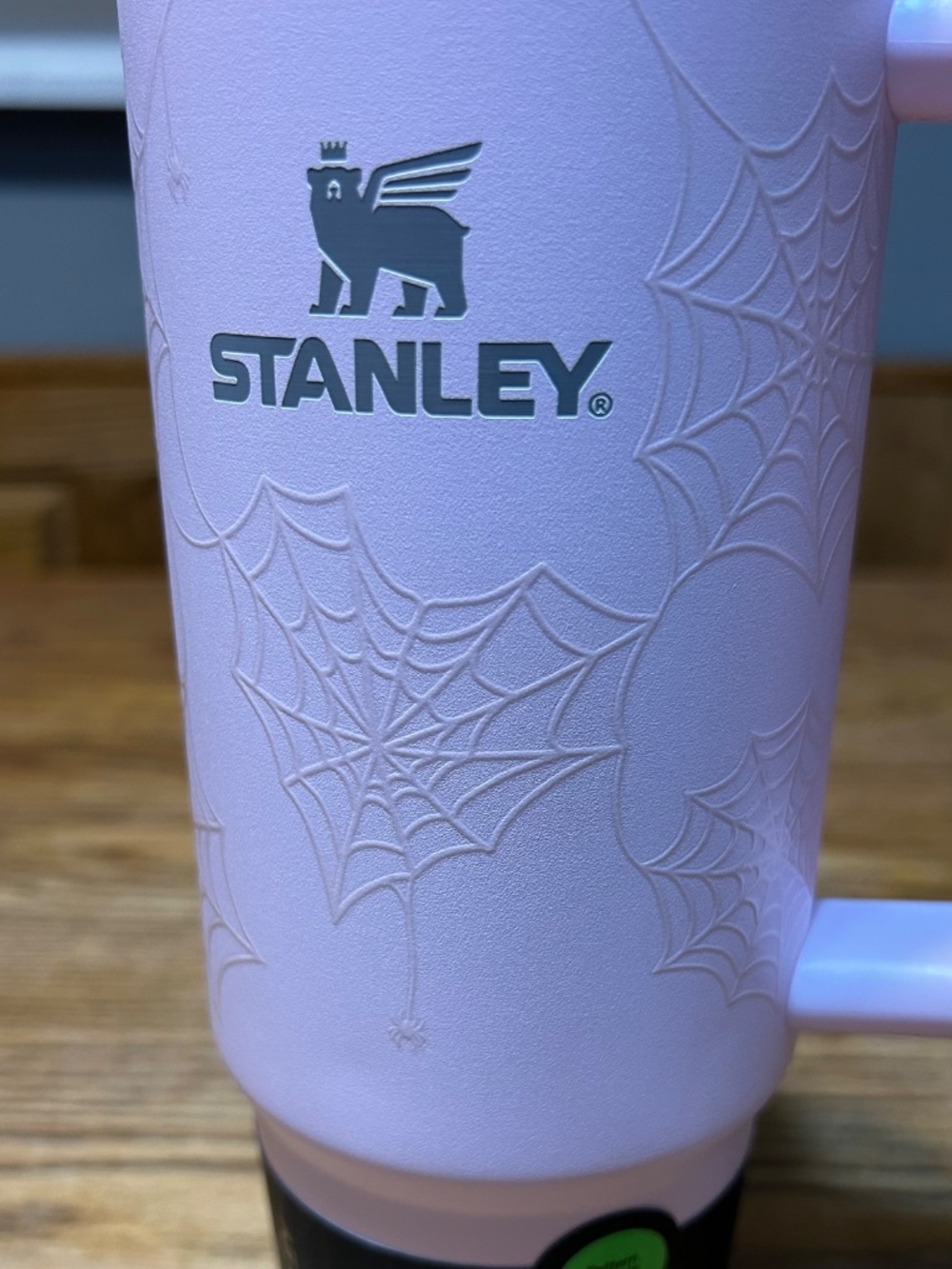 NEW Stanley 30 oz Quencher H2.0 — Pink Sugar Spider Webs | Halloween 2026 🎃 - Picture 3 of 10